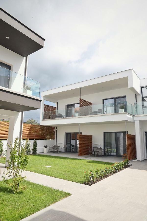 Suites Sole Keramoti  Luaran gambar